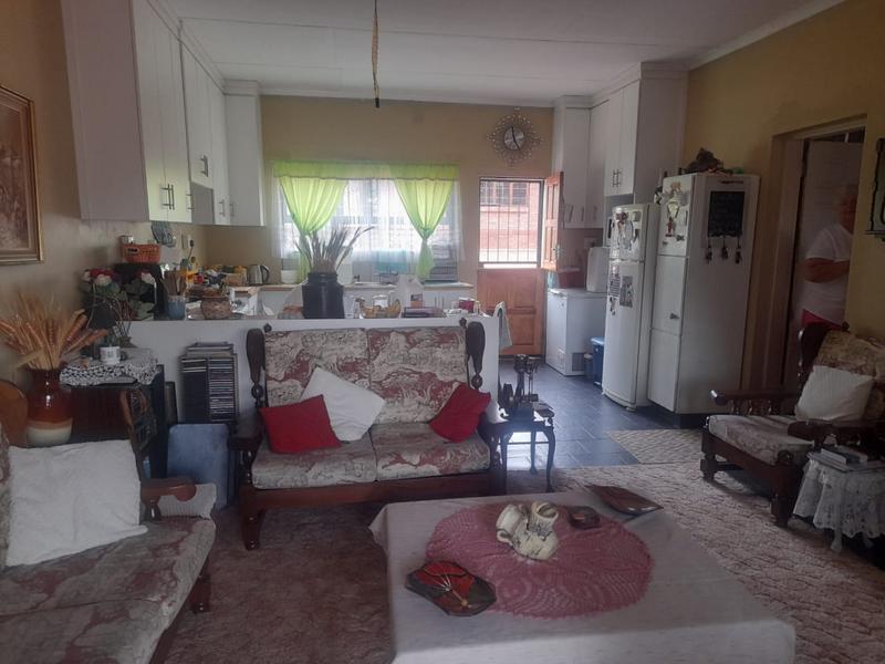 6 Bedroom Property for Sale in Ermelo Mpumalanga