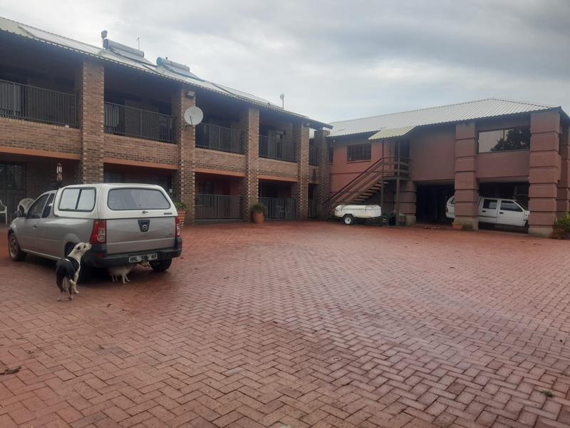 6 Bedroom Property for Sale in Ermelo Mpumalanga