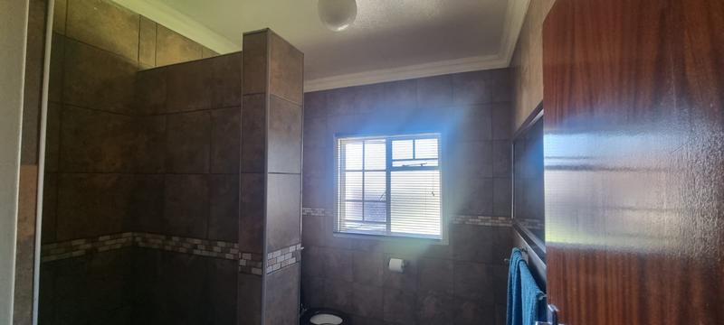 4 Bedroom Property for Sale in Kosmos Park Mpumalanga