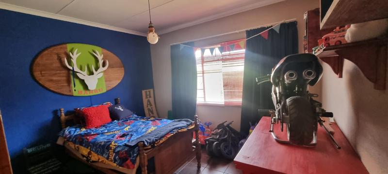 4 Bedroom Property for Sale in Kosmos Park Mpumalanga