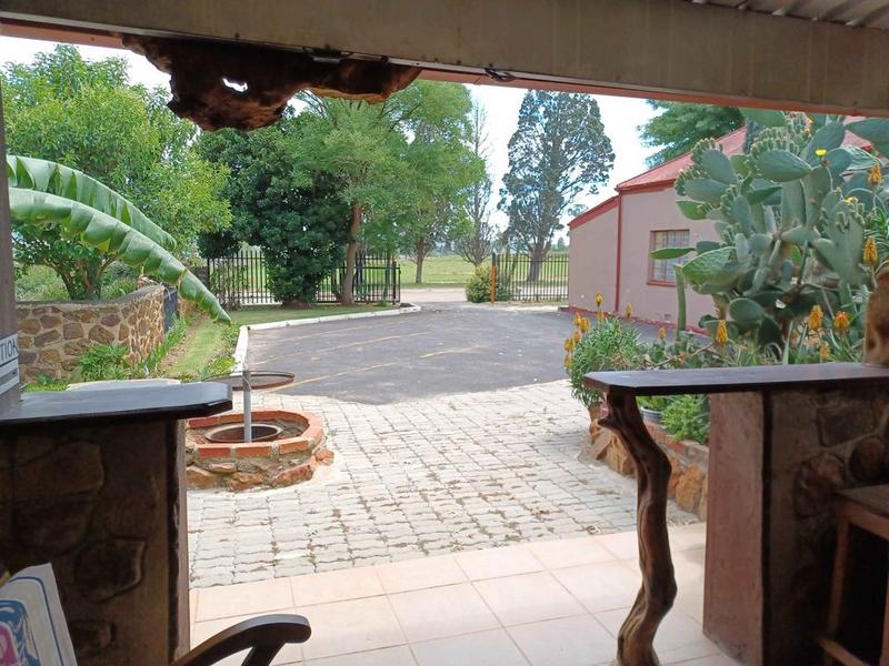 8 Bedroom Property for Sale in Machadodorp Mpumalanga