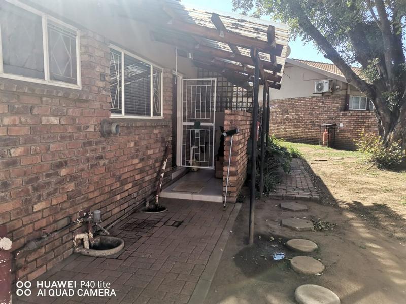 1 Bedroom Property for Sale in Lydenburg Mpumalanga