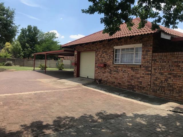 3 Bedroom Property for Sale in Flora Park Mpumalanga