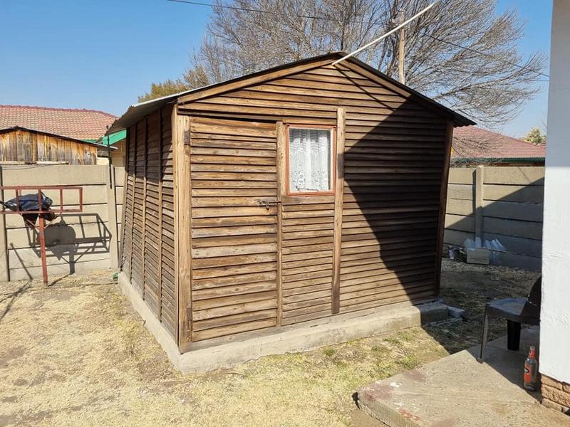 4 Bedroom Property for Sale in Kosmos Park Mpumalanga