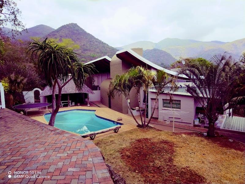 6 Bedroom Property for Sale in Barberton Mpumalanga