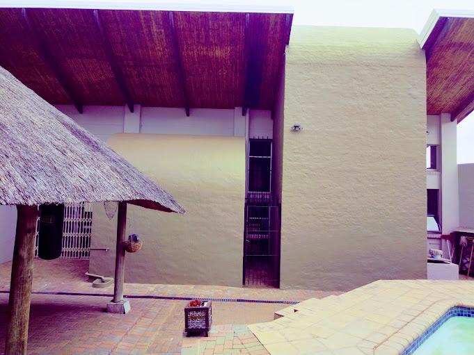 6 Bedroom Property for Sale in Barberton Mpumalanga