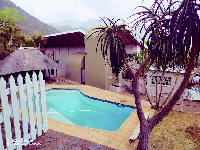 6 Bedroom Property for Sale in Barberton Mpumalanga