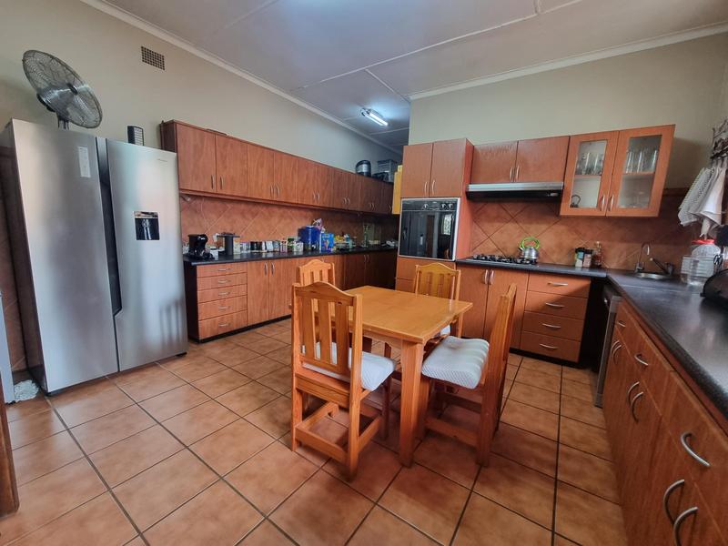 5 Bedroom Property for Sale in Barberton Mpumalanga