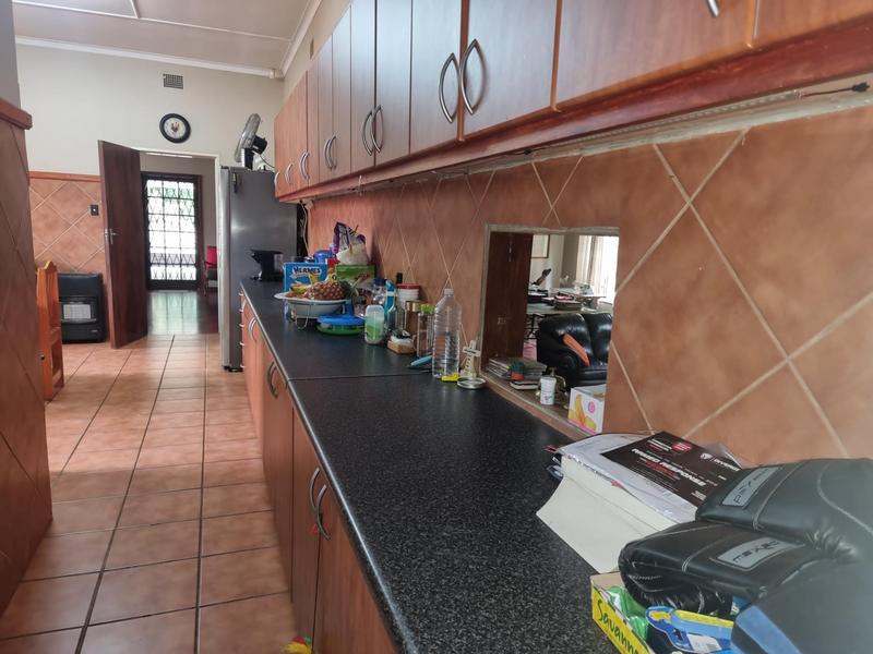 5 Bedroom Property for Sale in Barberton Mpumalanga