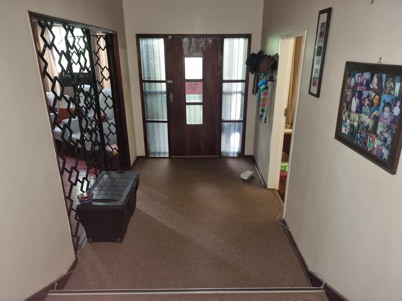 5 Bedroom Property for Sale in Barberton Mpumalanga