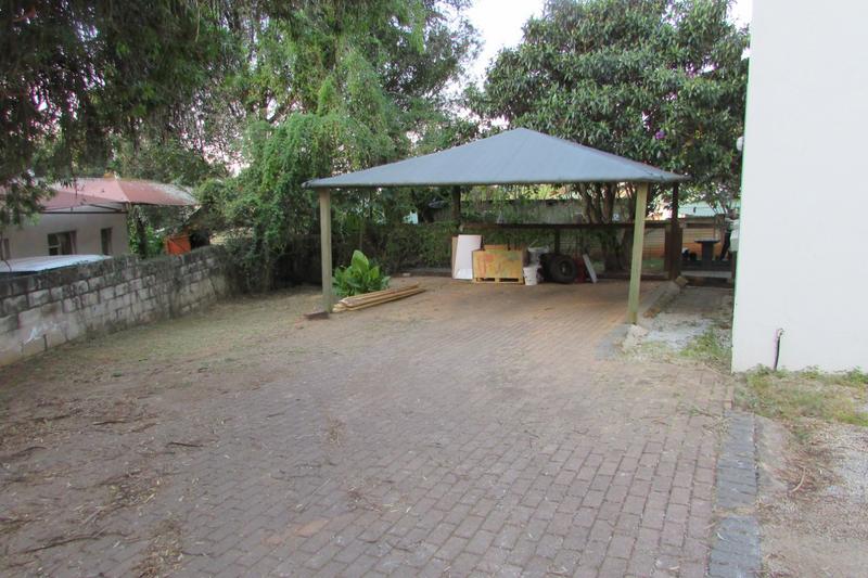 6 Bedroom Property for Sale in White River Mpumalanga