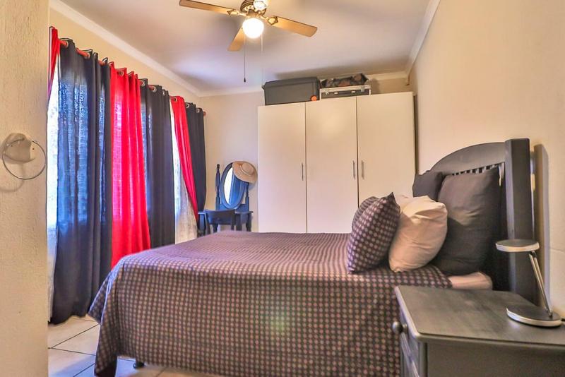 8 Bedroom Property for Sale in White River Estates Mpumalanga