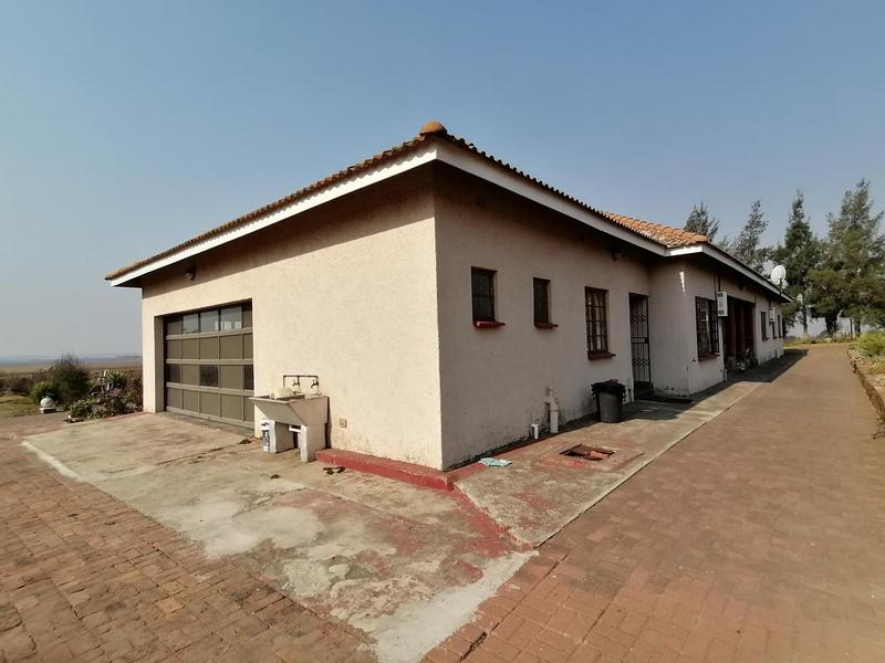 4 Bedroom Property for Sale in Ermelo Mpumalanga