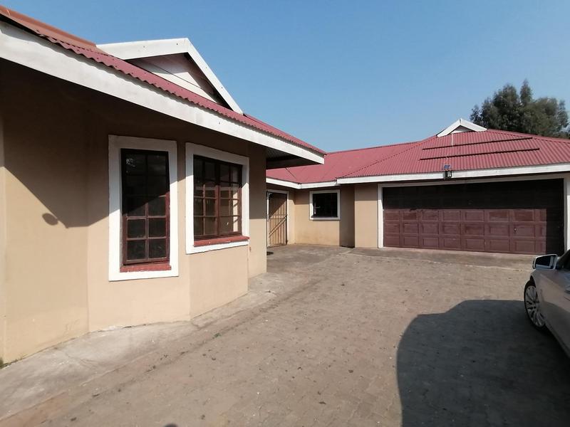4 Bedroom Property for Sale in Ermelo Mpumalanga
