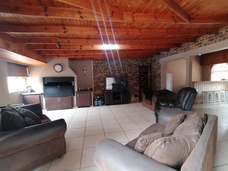 4 Bedroom Property for Sale in Ermelo Mpumalanga
