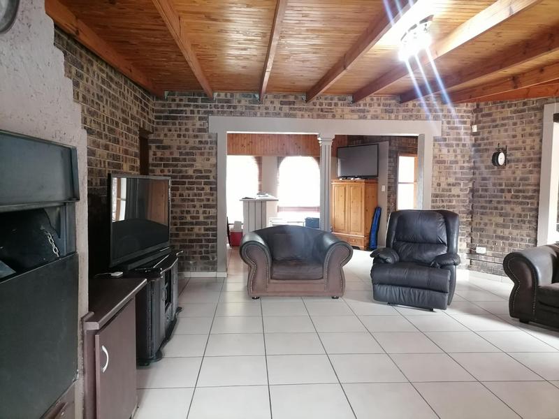 4 Bedroom Property for Sale in Ermelo Mpumalanga