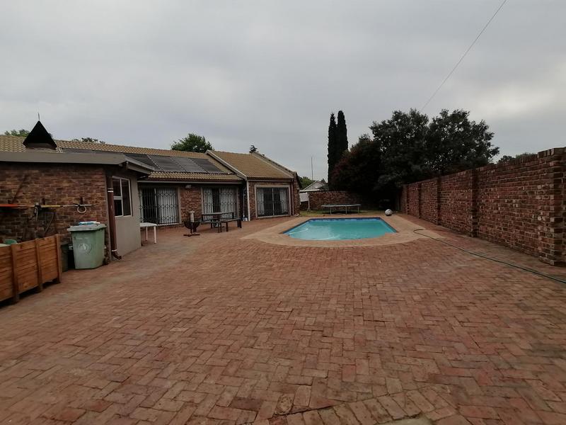 4 Bedroom Property for Sale in Ermelo Mpumalanga