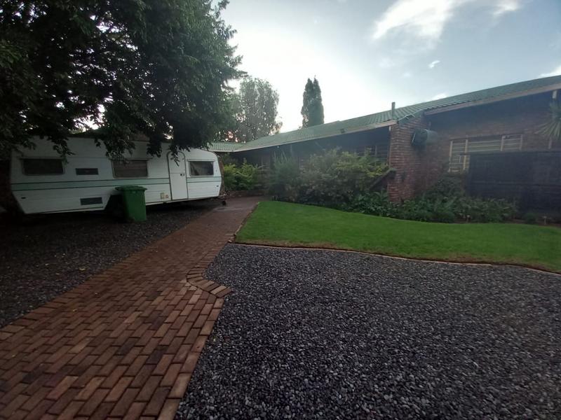 3 Bedroom Property for Sale in Aerorand Mpumalanga