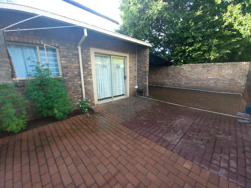 3 Bedroom Property for Sale in Aerorand Mpumalanga