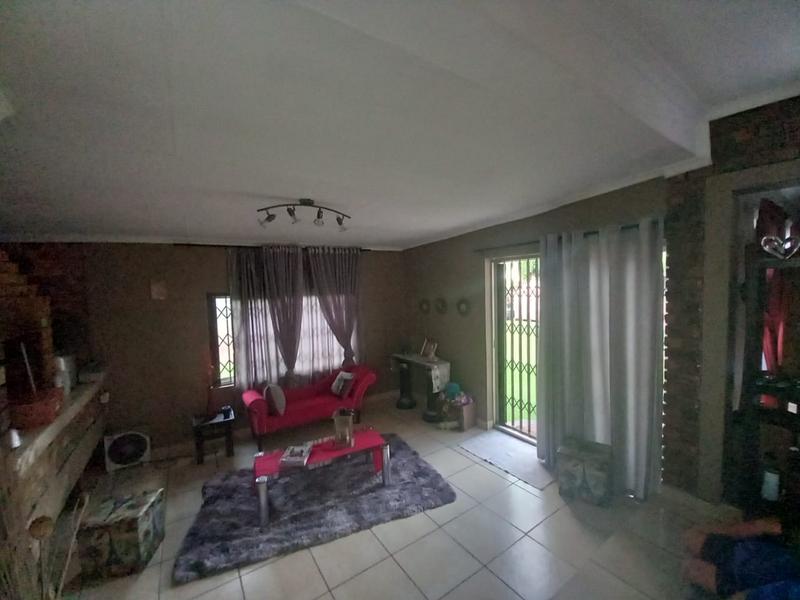 3 Bedroom Property for Sale in Aerorand Mpumalanga