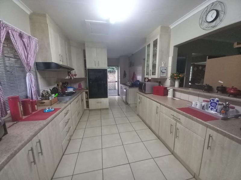 3 Bedroom Property for Sale in Aerorand Mpumalanga