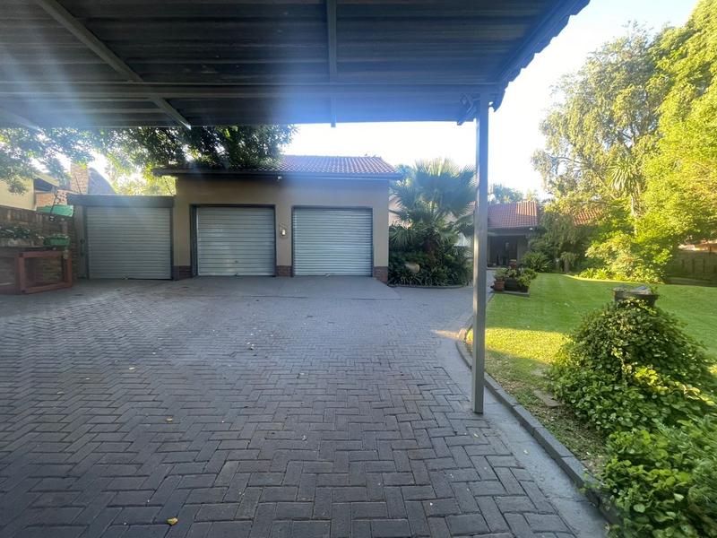 5 Bedroom Property for Sale in Gholfsig Mpumalanga