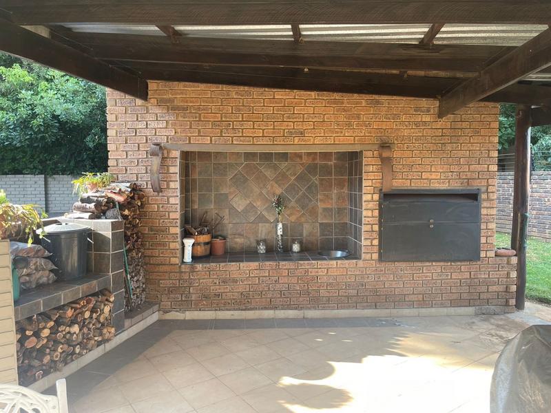 5 Bedroom Property for Sale in Gholfsig Mpumalanga