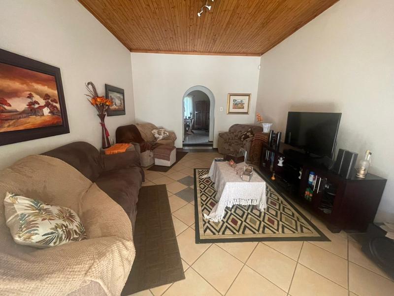 5 Bedroom Property for Sale in Gholfsig Mpumalanga