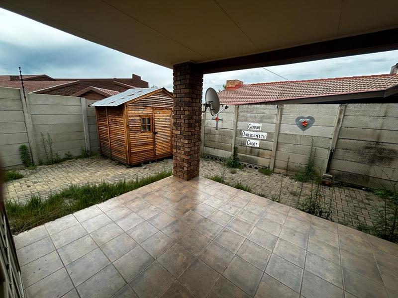 2 Bedroom Property for Sale in Meyerville Mpumalanga