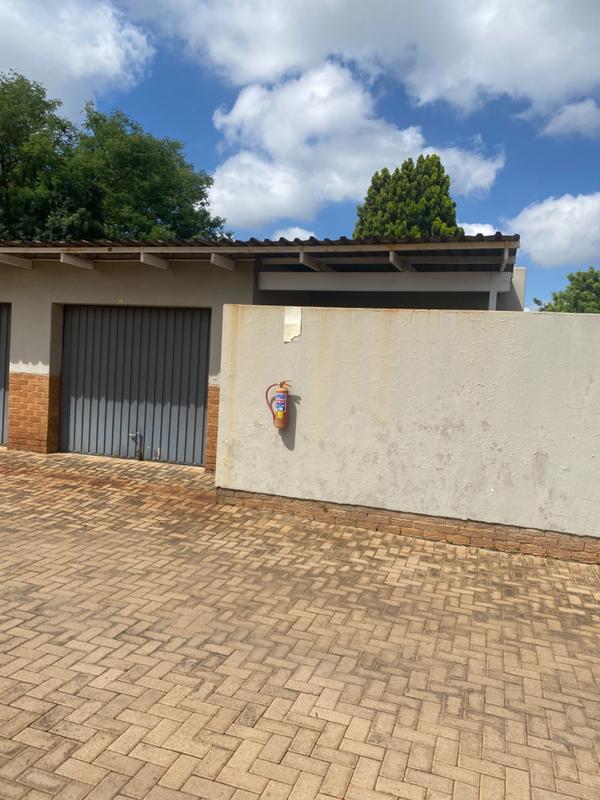 2 Bedroom Property for Sale in Kanonkop Mpumalanga