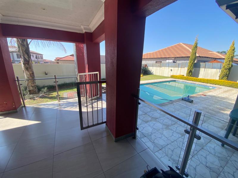 To Let 4 Bedroom Property for Rent in Aerorand Mpumalanga