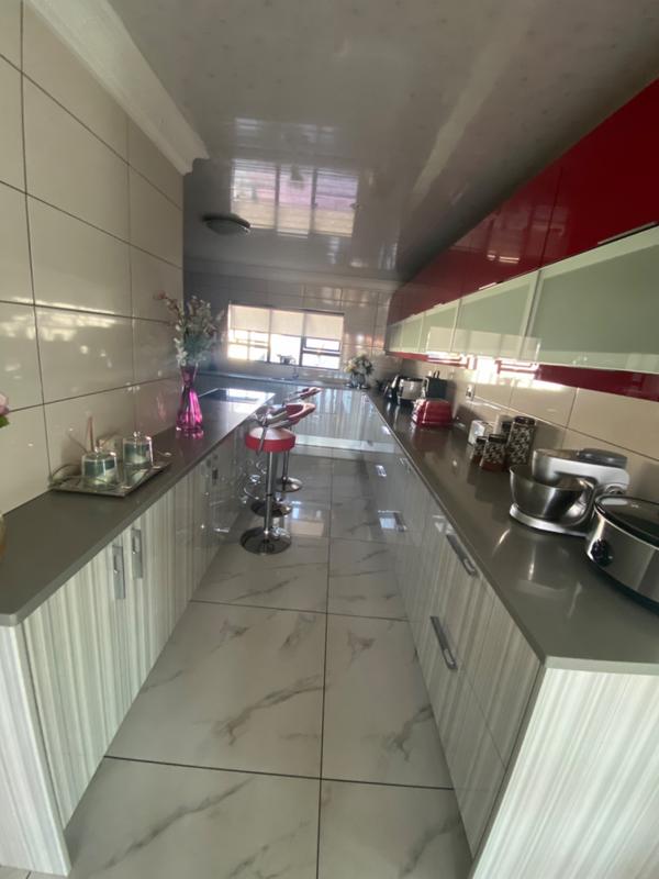 To Let 4 Bedroom Property for Rent in Aerorand Mpumalanga