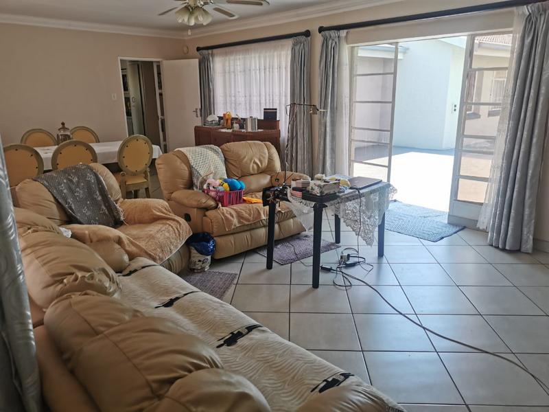 4 Bedroom Property for Sale in Rietkol AH Mpumalanga