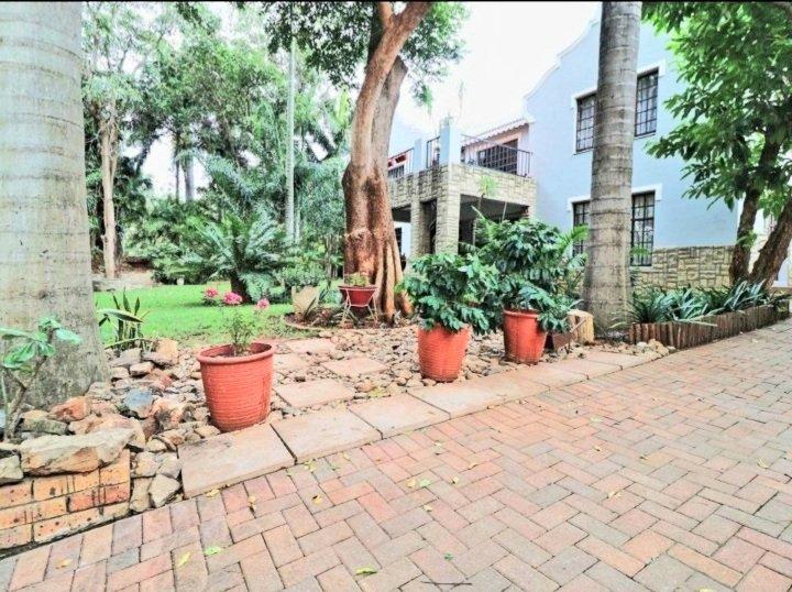 5 Bedroom Property for Sale in Malelane Mpumalanga