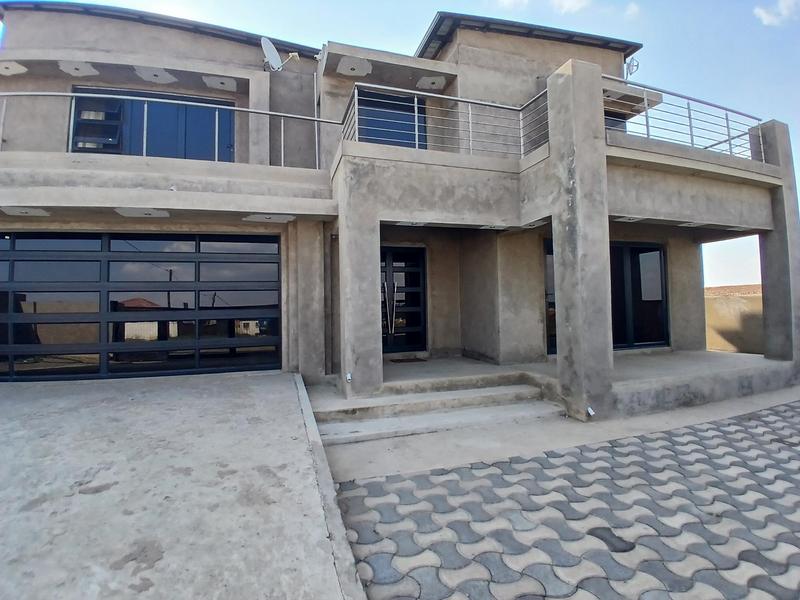 6 Bedroom Property for Sale in Ermelo Mpumalanga
