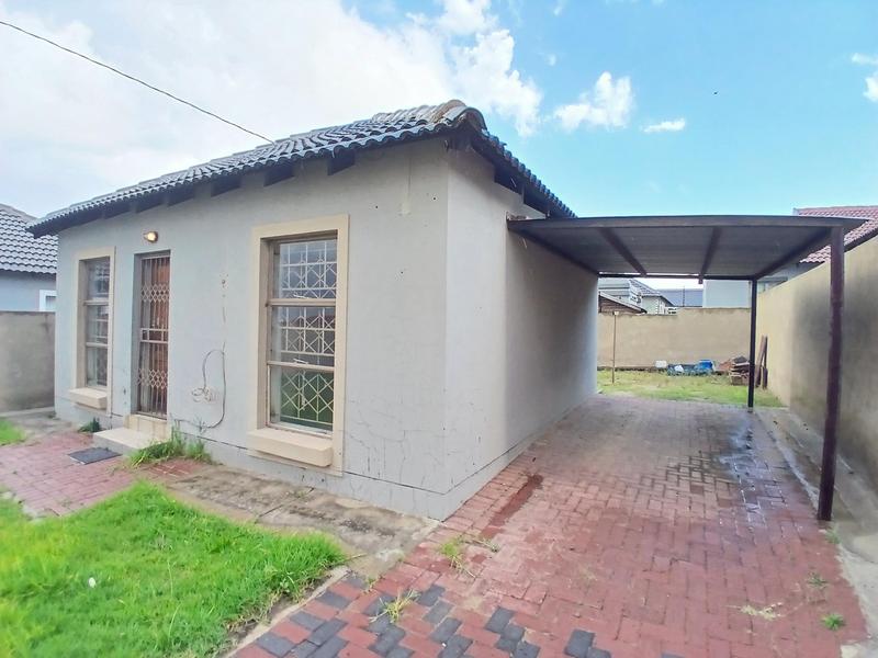 2 Bedroom Property for Sale in Ermelo Mpumalanga