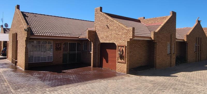 4 Bedroom Property for Sale in Middelburg Central Mpumalanga