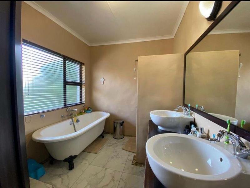 4 Bedroom Property for Sale in Lydenburg Mpumalanga