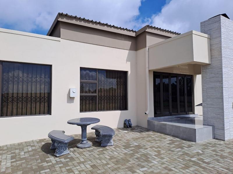 4 Bedroom Property for Sale in Ermelo Mpumalanga