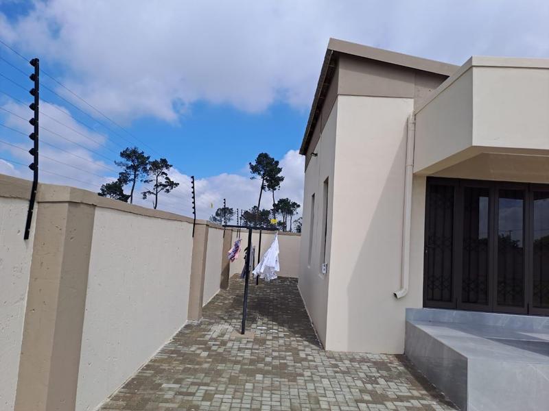 4 Bedroom Property for Sale in Ermelo Mpumalanga