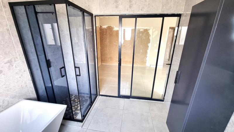 4 Bedroom Property for Sale in Aerorand Mpumalanga
