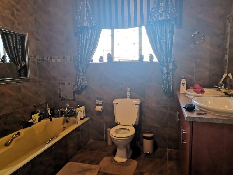 9 Bedroom Property for Sale in Ermelo Rural Mpumalanga