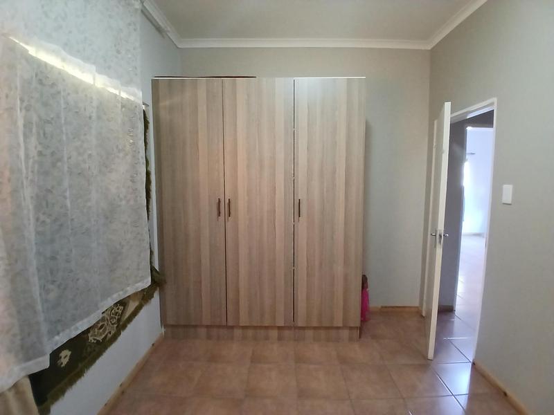 2 Bedroom Property for Sale in Ermelo Mpumalanga