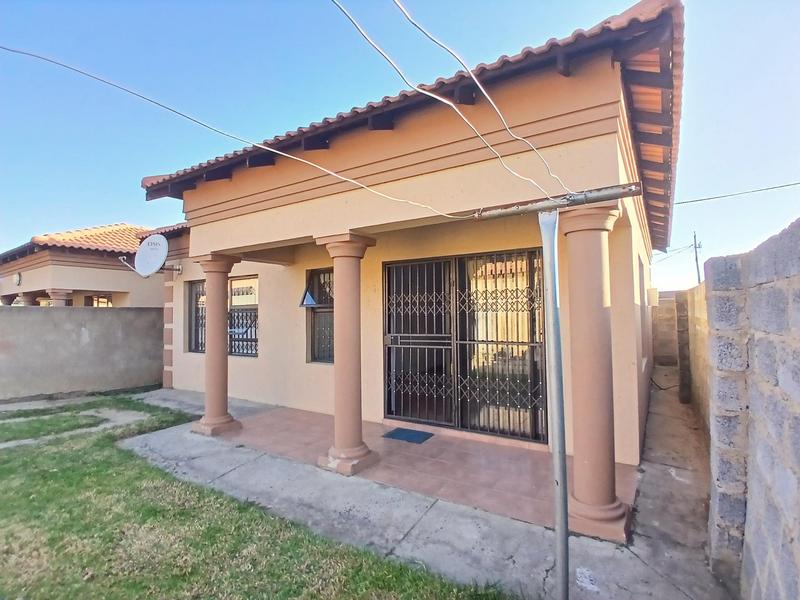 2 Bedroom Property for Sale in Ermelo Mpumalanga