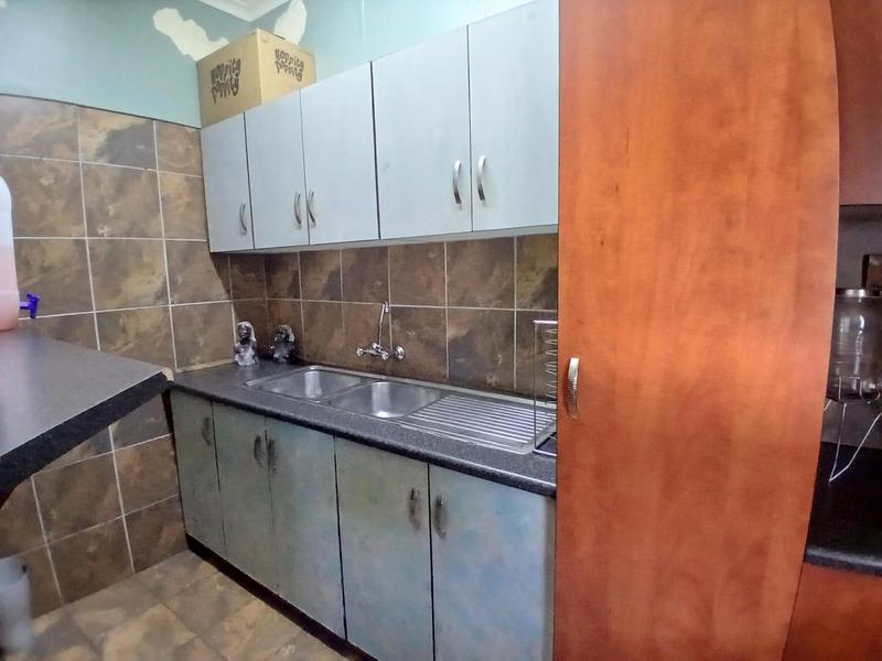 5 Bedroom Property for Sale in Ermelo Mpumalanga