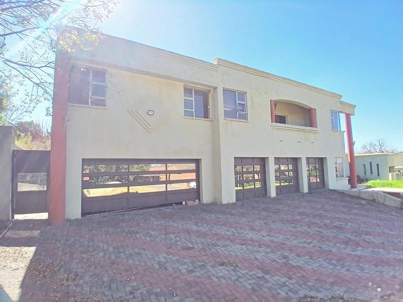 6 Bedroom Property for Sale in Ermelo Mpumalanga