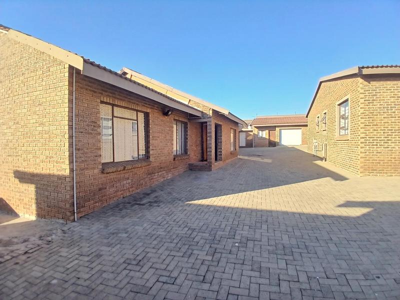 17 Bedroom Property for Sale in Ermelo Mpumalanga