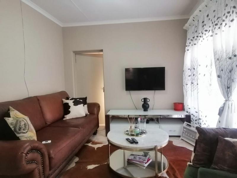 2 Bedroom Property for Sale in Ermelo Mpumalanga