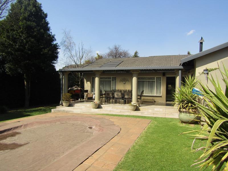 6 Bedroom Property for Sale in Gholfsig Mpumalanga