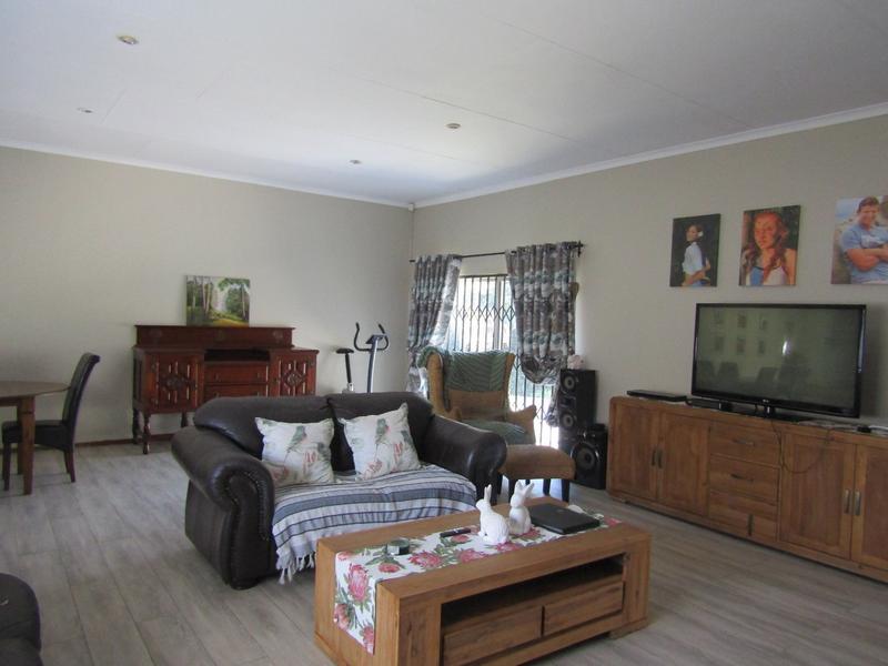 6 Bedroom Property for Sale in Gholfsig Mpumalanga